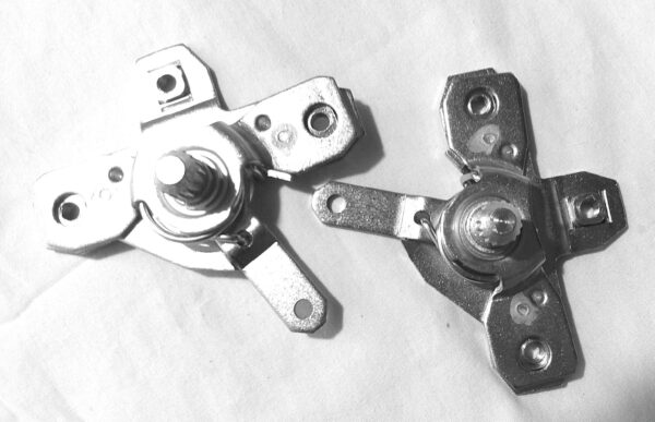 Door Handle Actuator (pr) 65-67